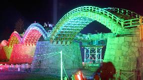 Kintaibashi bridge lit up