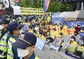 Friction over "comfort woman" statue in Seoul