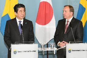 Swedish PM Lofve, Japanese PM hold talks in Stockholm