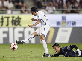 Soccer: Kanazaki brace sends Kashima top in Japan