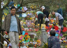 China marks anniversary of Sichuan earthquake