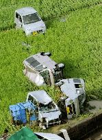 Heavy rain causes havoc in Japan