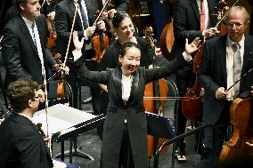 Japanese woman wins top prize at int'l competition for young conductors