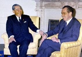 Ex-PM Sato ordered backroom talks with U.S. over textiles