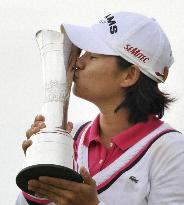 Tseng wins British Open golf