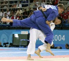 (1)S. Korea's Lee wins men's 73-kg judo