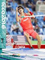 Olympics: Japan's Sawano competes in pole vault final