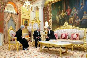 Emperor, empress meet with Thai king