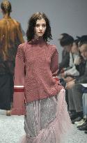 Fashion week opens in Tokyo