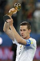 Soccer: Germany win 1st Confederations Cup title