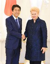 Japanese, Lithuanian leaders