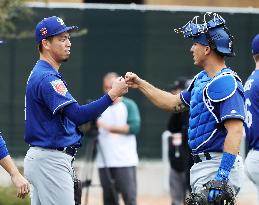 Baseball: Maeda at Dodgers spring training