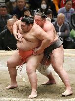 Spring Grand Sumo Tournament 5th day