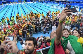 Olympic scenes: U.S. team in spotlight as swim events end