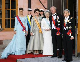 Emperor, empress attend anniversary events of Linnaeus' birth