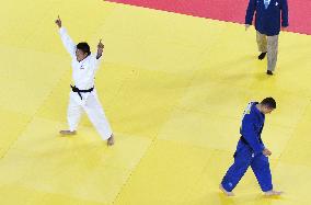 Olympics: Japan's Baker wins judo gold at Rio