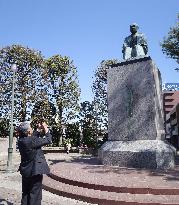 Statue of Japanese industrialist Shibusawa