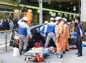 Car plows into pedestrians in central Osaka