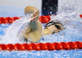Ledecky wins gold medal in 400-meter free style