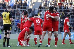 Rugby: Kobe Steel hammer Suntory to take Top League title