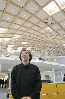 Japanese architect Shigeru Ban