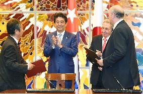 Japan to grant 1.3 bil. yen in medical aid for Cuba