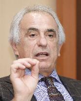 Soccer: Honda needs to move on if Milan don't need him: Halilhodzic