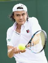 Japan's Daniel defeated in Wimbledon 1st round