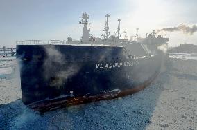Japan's 1st ice breaking LNG carrier