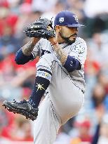 Baseball: Sergio Romo plays "opener" role