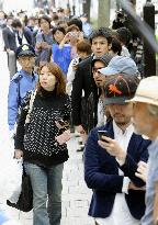 Softbank Mobile begins taking iPad orders