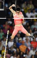 Olympics: Japan's Sawano through to pole vault final