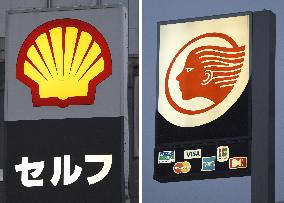 Idemitsu Kosan, Showa Shell mull tie-up prior to merger