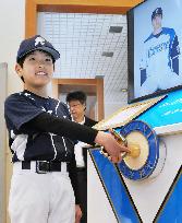 Replica of Nippon Ham Fighters' Otani's right hand unveiled