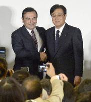 Nissan to take 34% stake in Mitsubishi Motors