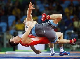 Olympics: Russia's Vlasov wins Greco-Roman 75 kg