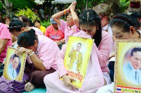 Thailand's King Bhumibol Adulyadej dies at 88, nation mourns