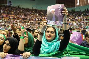 Voting gets under way in Iran to pick new president