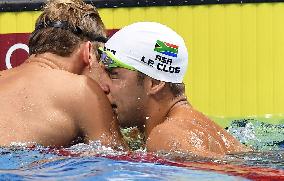 Swimming: Le Clos wins 200 butterfly at world c'ships