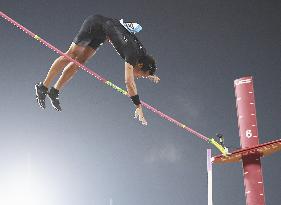 Asian Games: Yamamoto wins men's pole vault