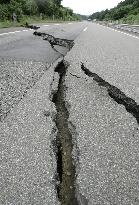 M6.8 quake jolts Niigata, vicinity