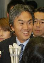 (1)Two ministers agree to split up Japan Highway