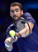 Wawrinka beats Cilic in ATP World Tour Finals
