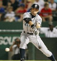 Ichiro 0-for-4 in Mariners' loss