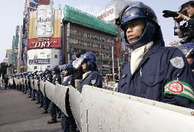 Riot police on alert in Sapporo ahead of G-8 Summit