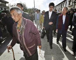 Japan envoy in Tibet