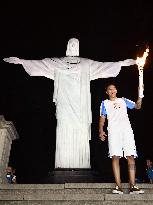 Paralympics: Torch relay arrives in Rio