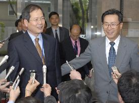 Chinese, S. Korean diplomats meet over 6-way talks