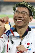 (2)Takada wins men's 5000m-T52 in Athens Paralympics