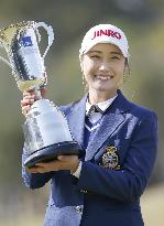 S. Korea's Kim Ha Neul wis AXA golf tournament